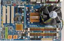 МП Intel p35, p43, 4 слота. Есть проц 4 ядра Quad, Xeon, кулер, ddr2.