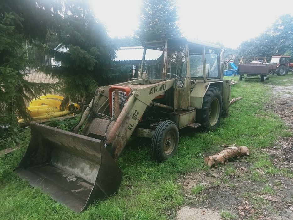 Ostrówek kł 162 koparko ładowarka