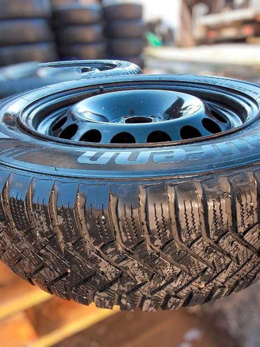 Ładne Koła zimowe Opel Astra Zafira Mokka 5x105 ET 39 205/60R16