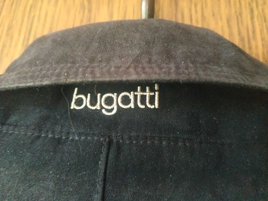 Куртка чоловіча вітровка Bugatti