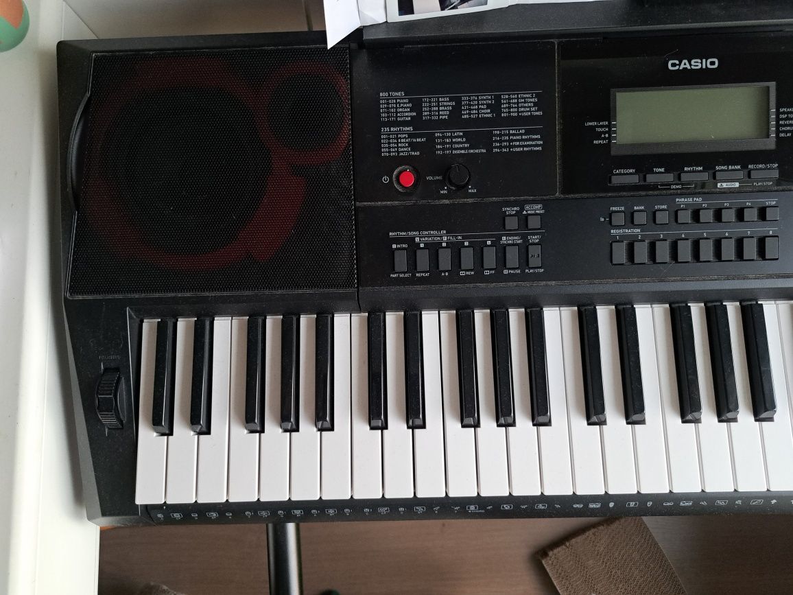 Piano Casio CT-x3000