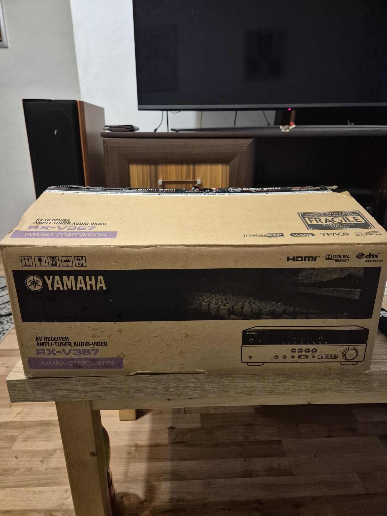 Amplituner Yamaha RX V367
