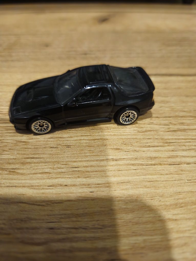 Hot Wheels `89 MAZDA SAVANNA RX-7 FC35