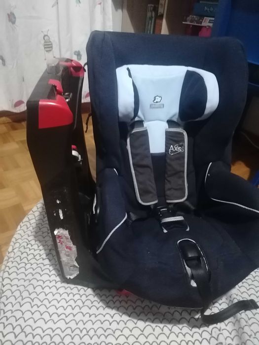 Cadeira auto giratória e