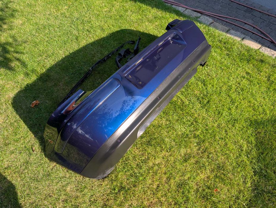 Zderzak tylny Golf 4 LB5N HB 5D Dokładka PDC czujniki parkowania moduł