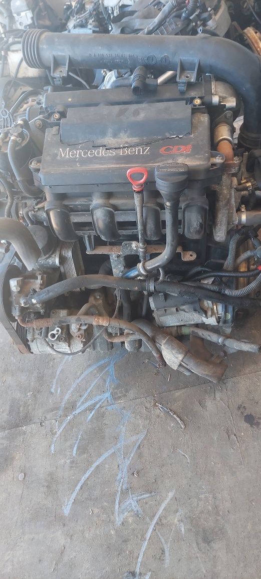 Двигун мотор 2.2 mercedes Vito