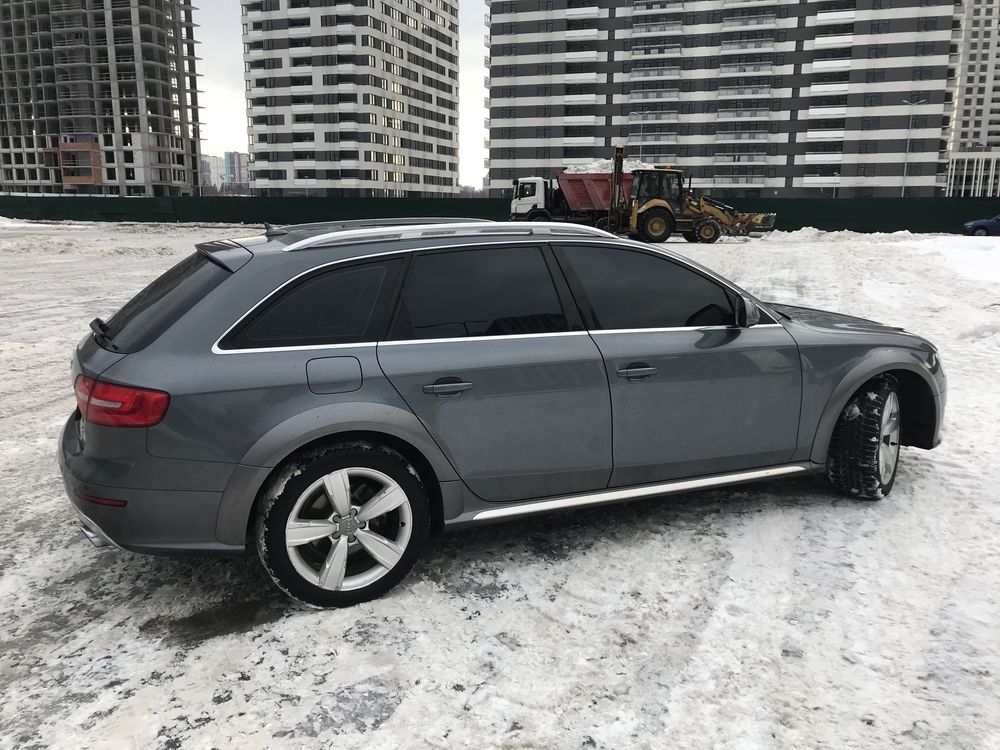 Продаю гарне авто Audi Аllroad  Premium Plus A4