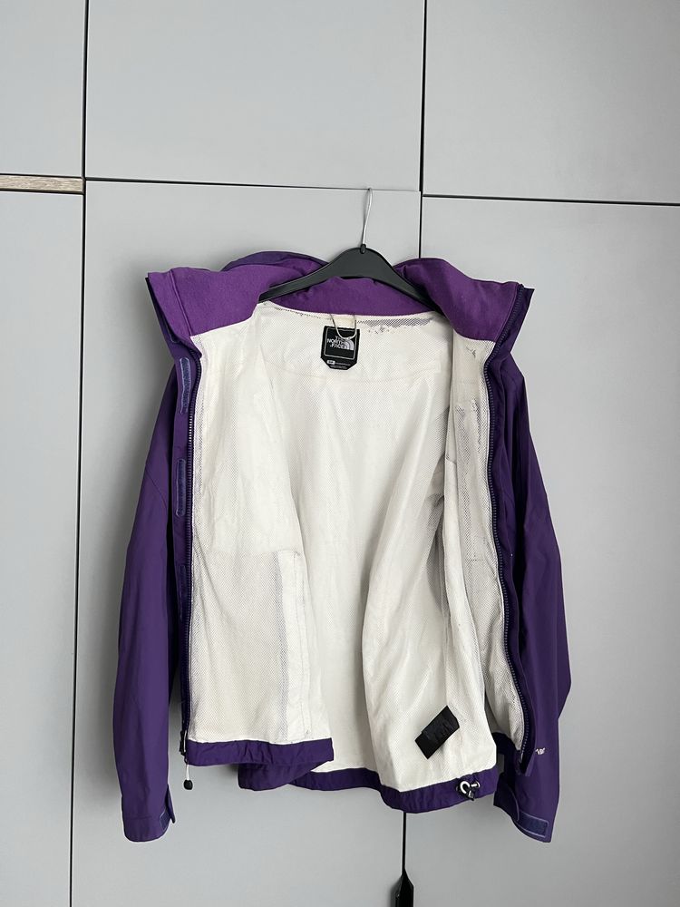 Вітровка The North Face Hyvent