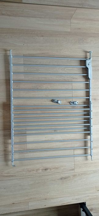 Barierka zabezpieczająca na schody-metal