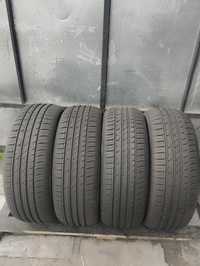 Продам шини 235/60R18