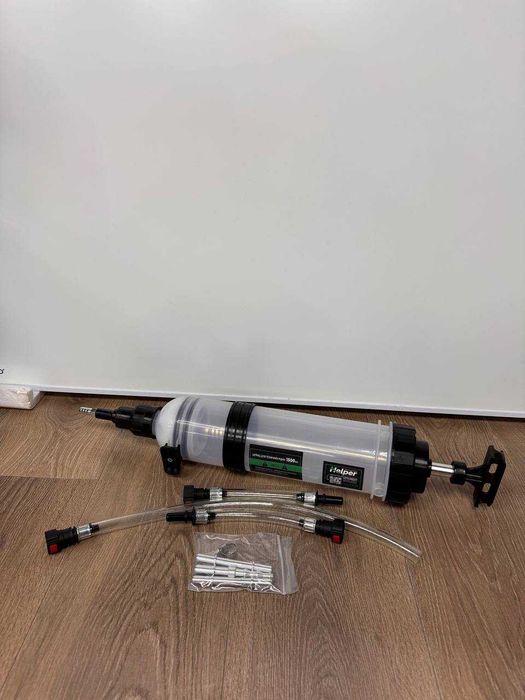 Шприц для відкачування технічних рідин  1500 мл шприц для змащення