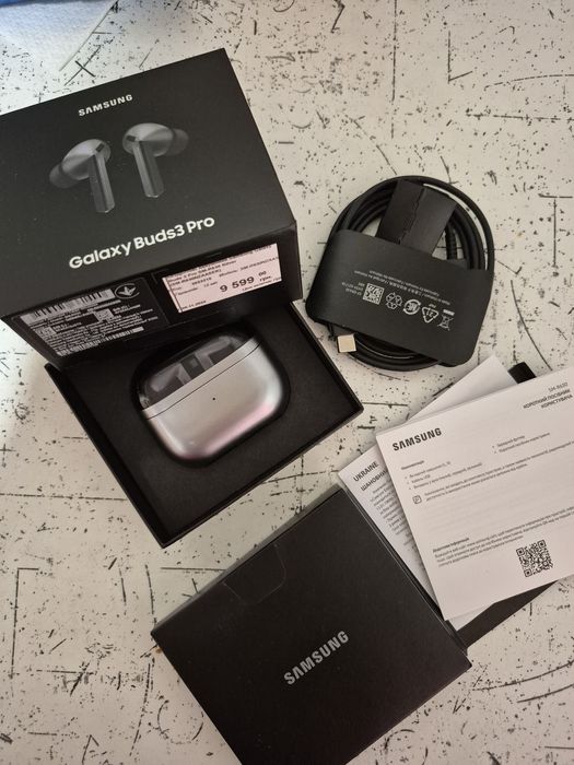 Гарнітура SAMSUNG Galaxy Buds3 Pro Silver