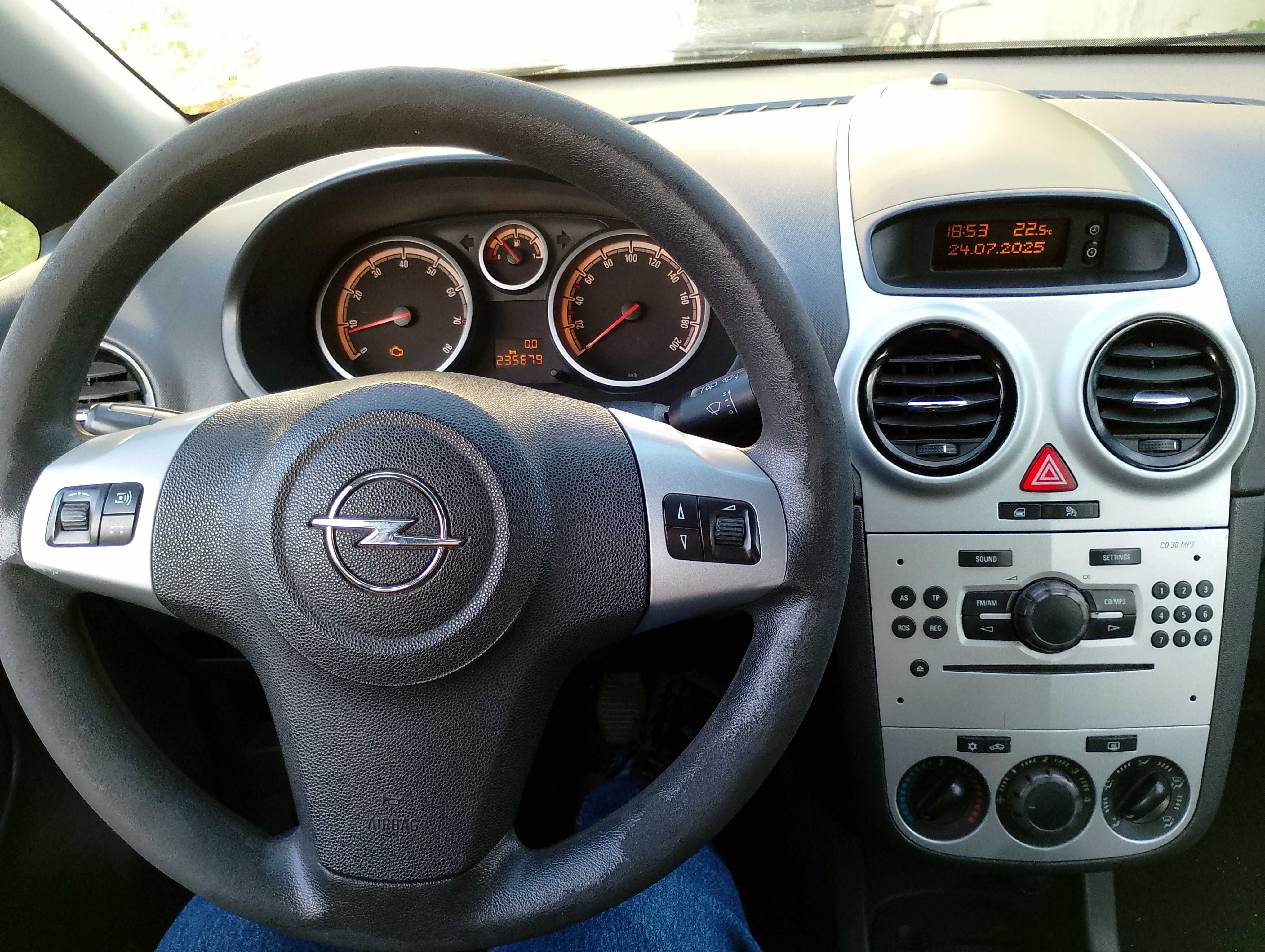 Opel CORSA D 1.2 + LPG