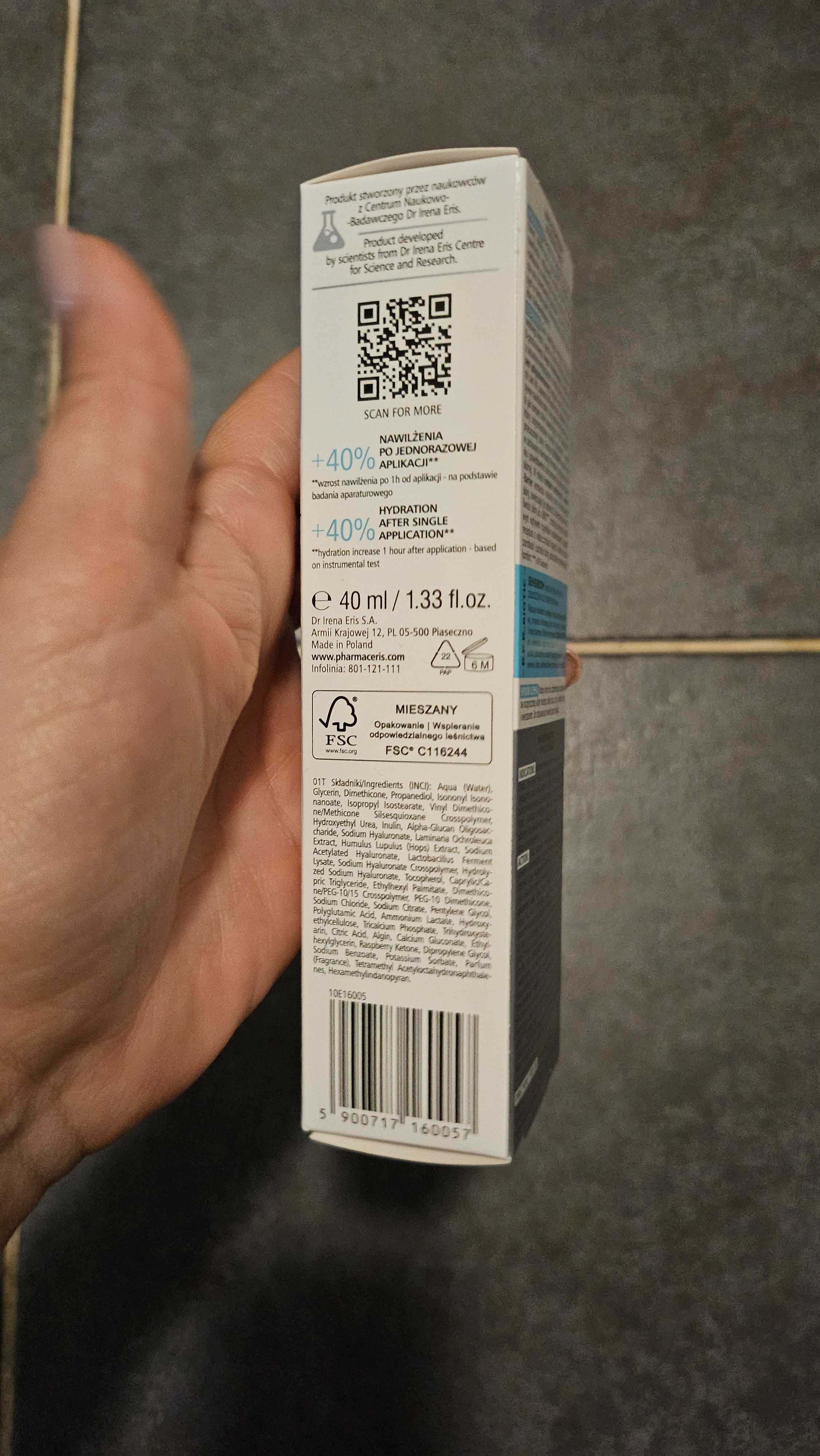 Kwas hialuronowy w wodnym kremie Pharmaceris nowy