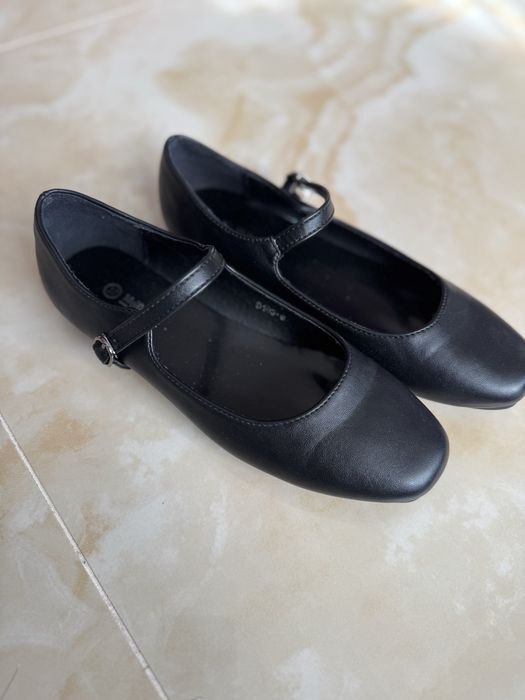 Балетки, туфлі в ідеальному стані