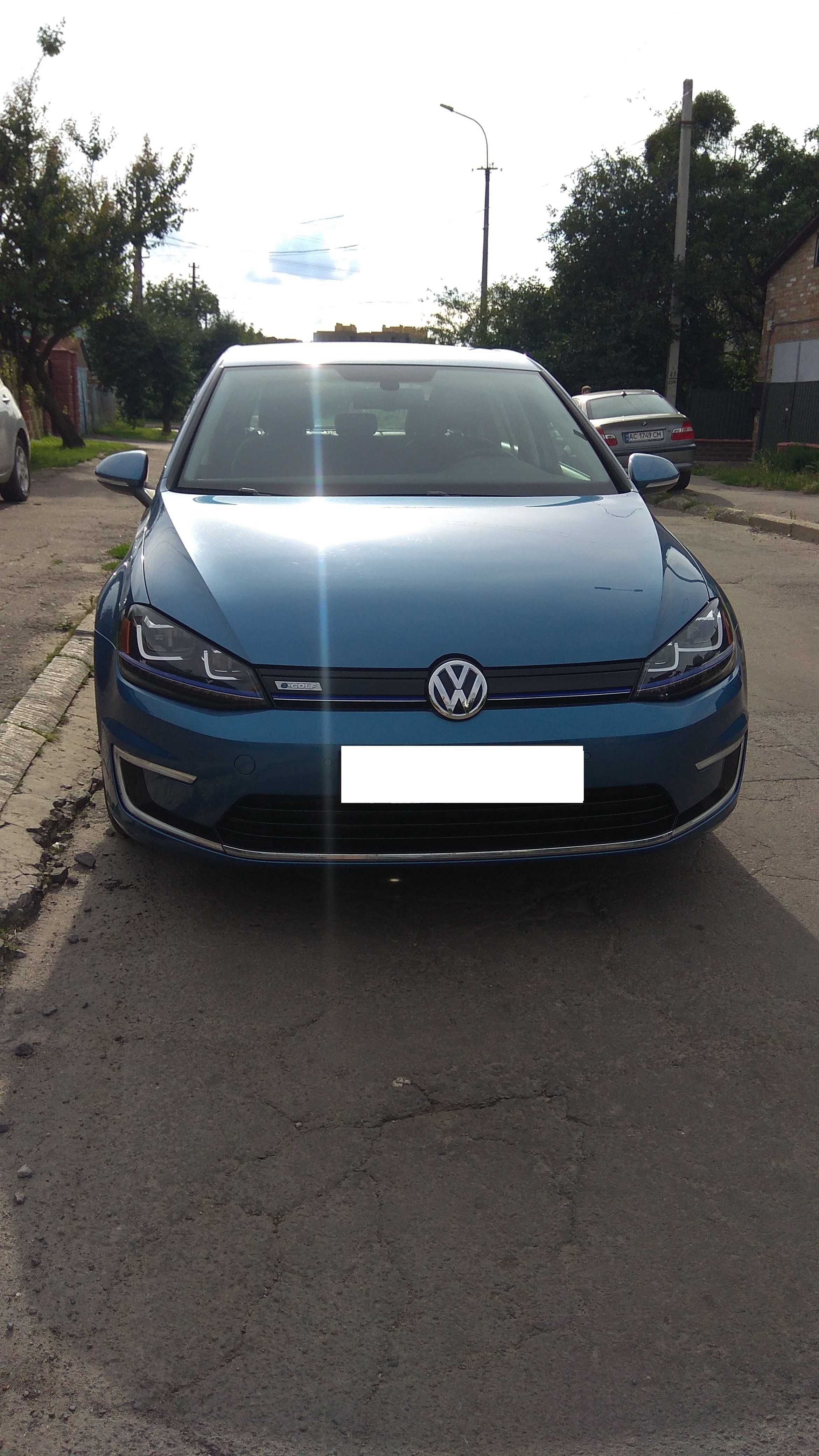 Продам Volkswagen e-Golf 2014