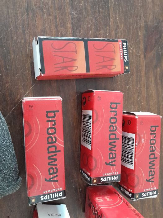 Lâmpadas Philips Broadway