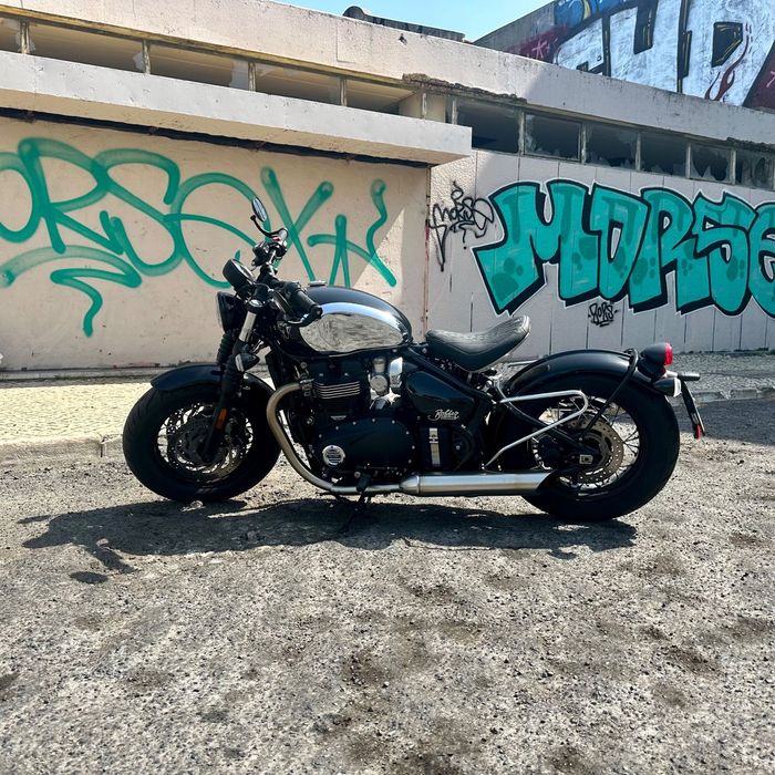 Triumph Bonneville Bobber Chrome (Ed. Especial)