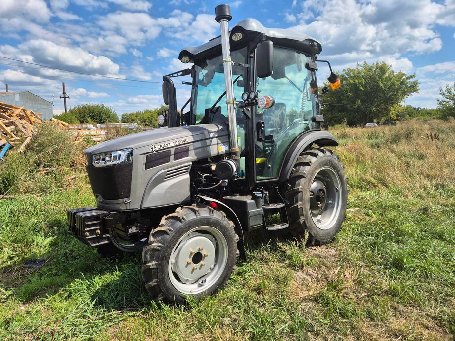 Трактор Скаут 504С с кабиной 2025 года + комрессор