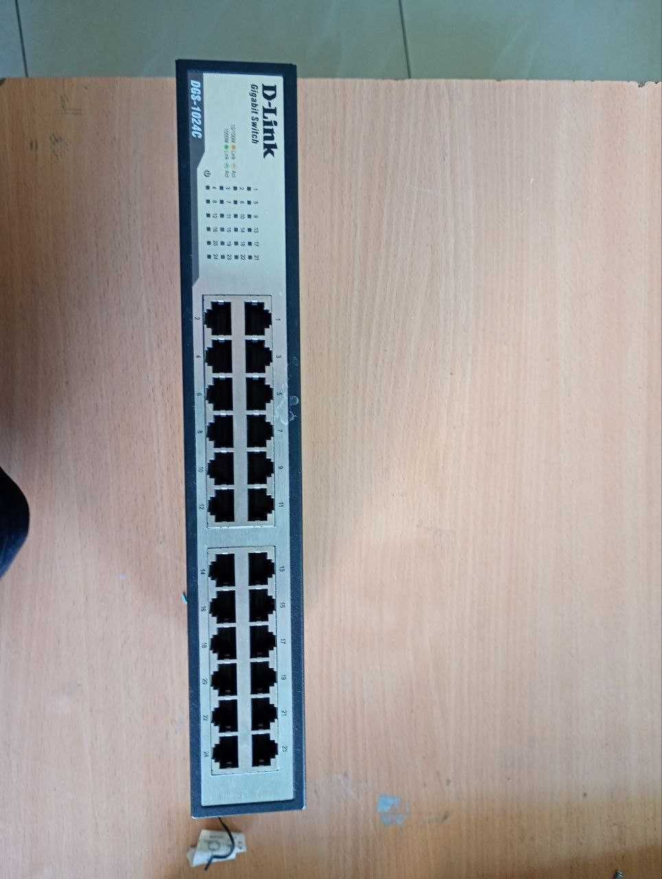 Некерований комутатор D-Link DGS-1024C