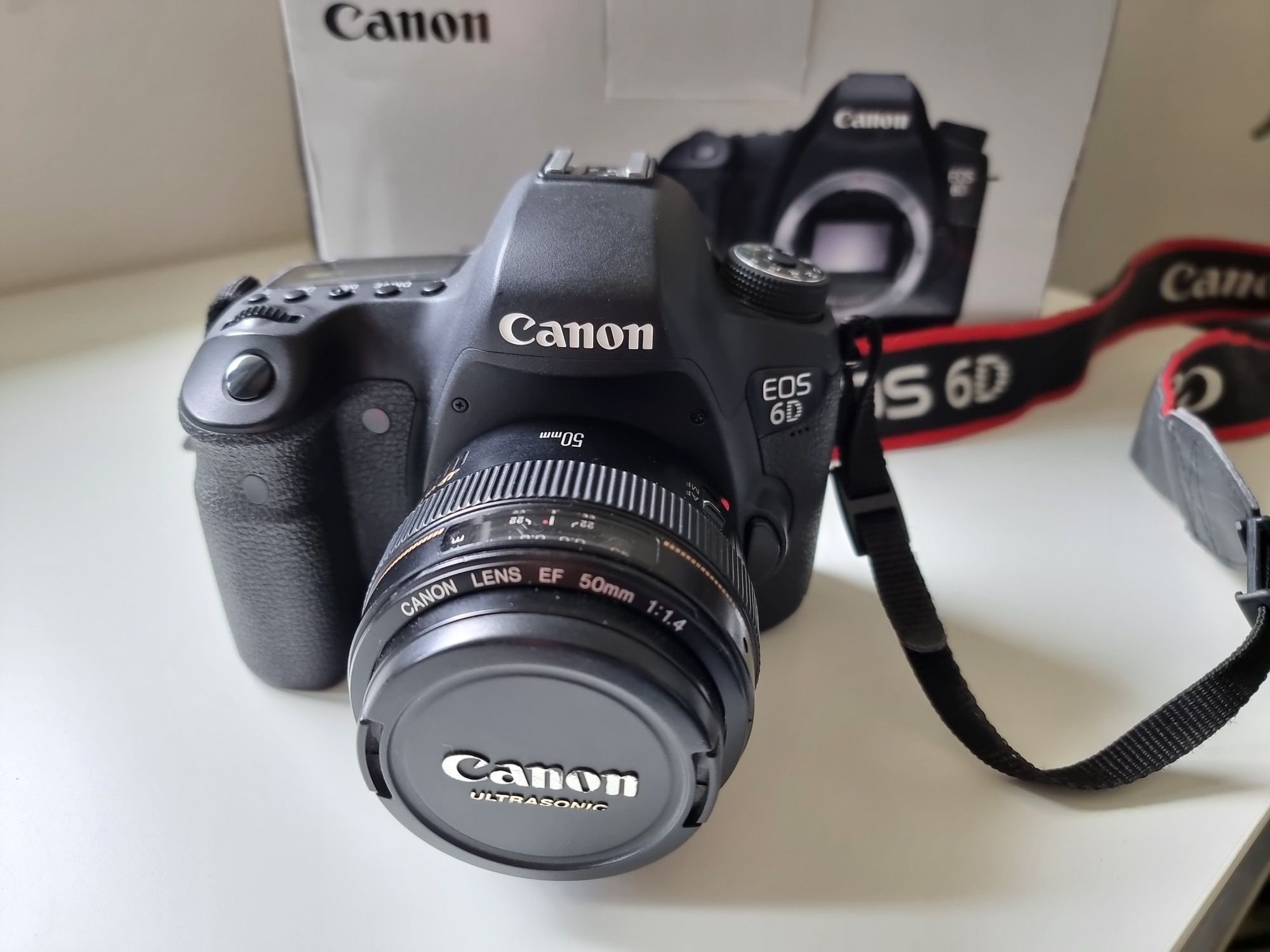 Canon EOS 6D w idealnym stanie
