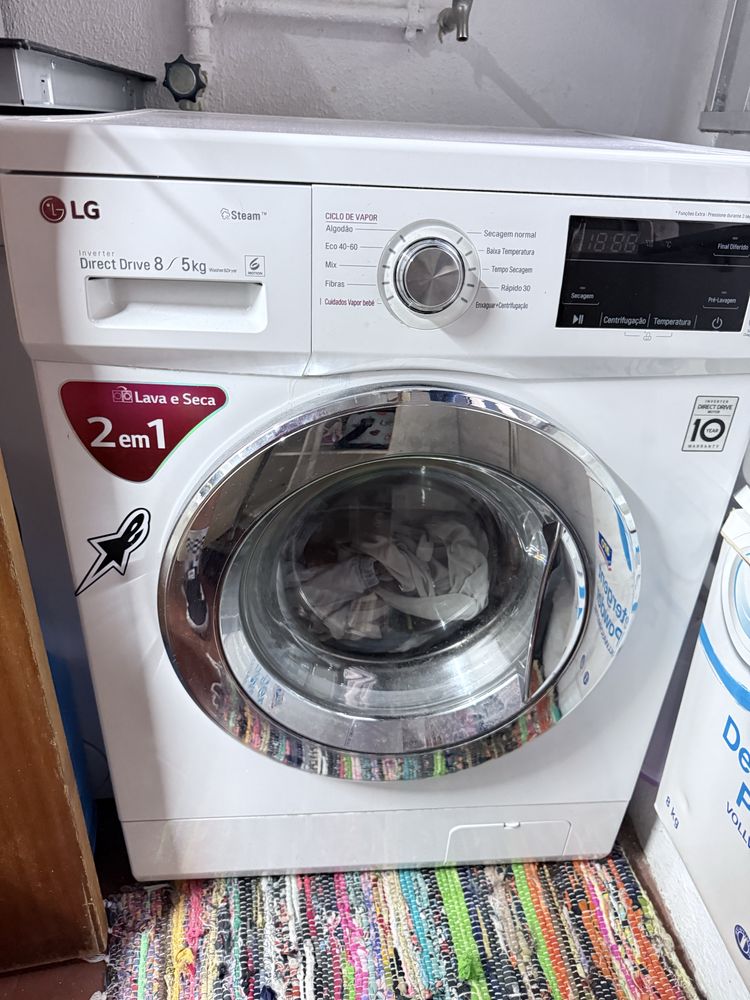 Vendo uma maquina de lavar e secar 8,5 lg