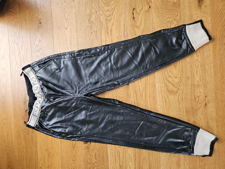 Ocieplana z Eco skóry spodnie esperanto