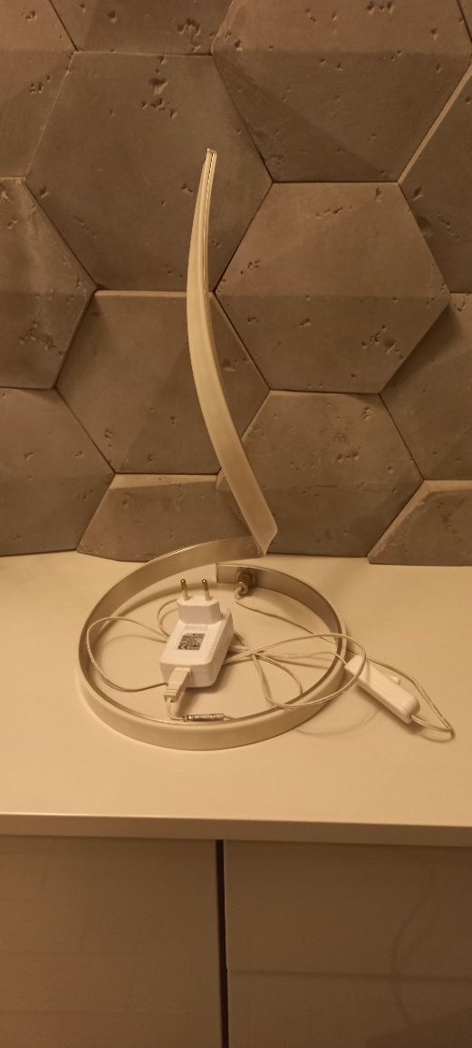 Lampka biurkowa  led