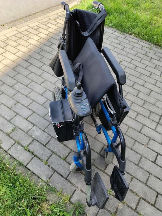 Wózek inwalidzki elektryczny