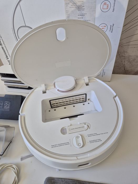 Xiaomi Mi Robot Sprzątający Vacuum-Mop P