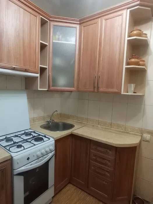 Продам 3 к. квартиру Григоровское шоссе метро Холодная Гора ремонт газ