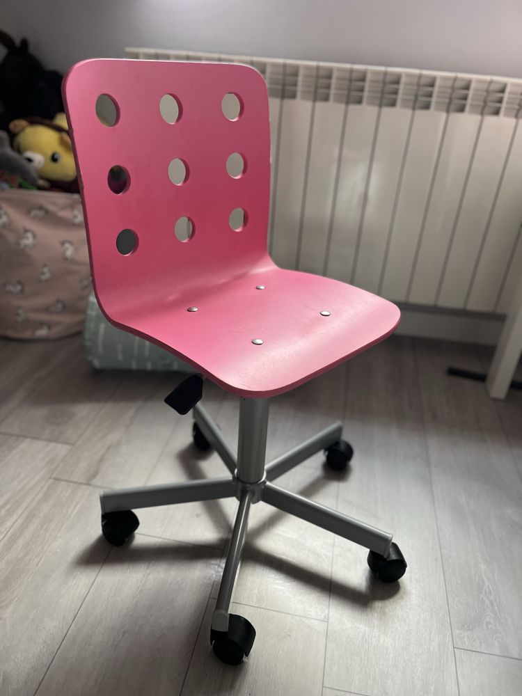 Biurko Pahl Ikea i krzeslo do biurka