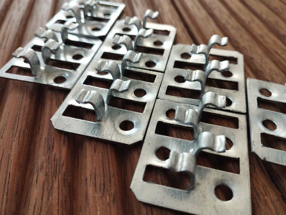 Кляймери для терасної дошки оцинковані