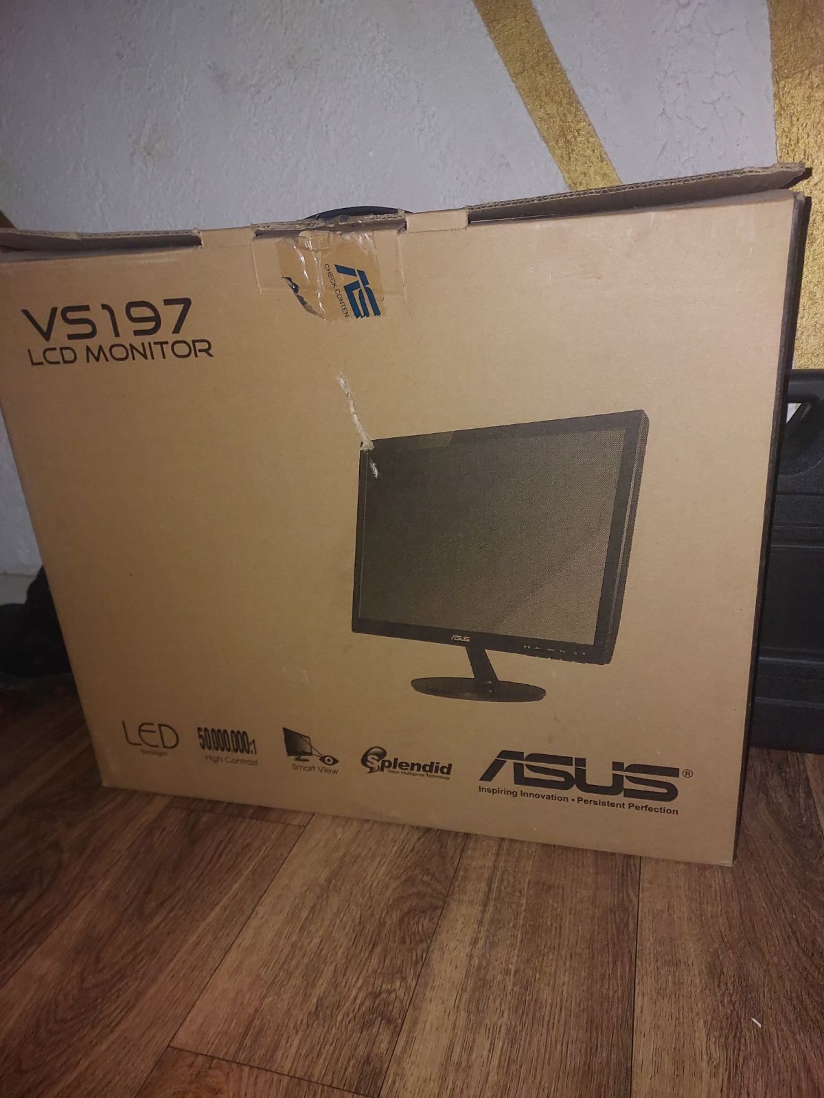 Монитор Asus vs197