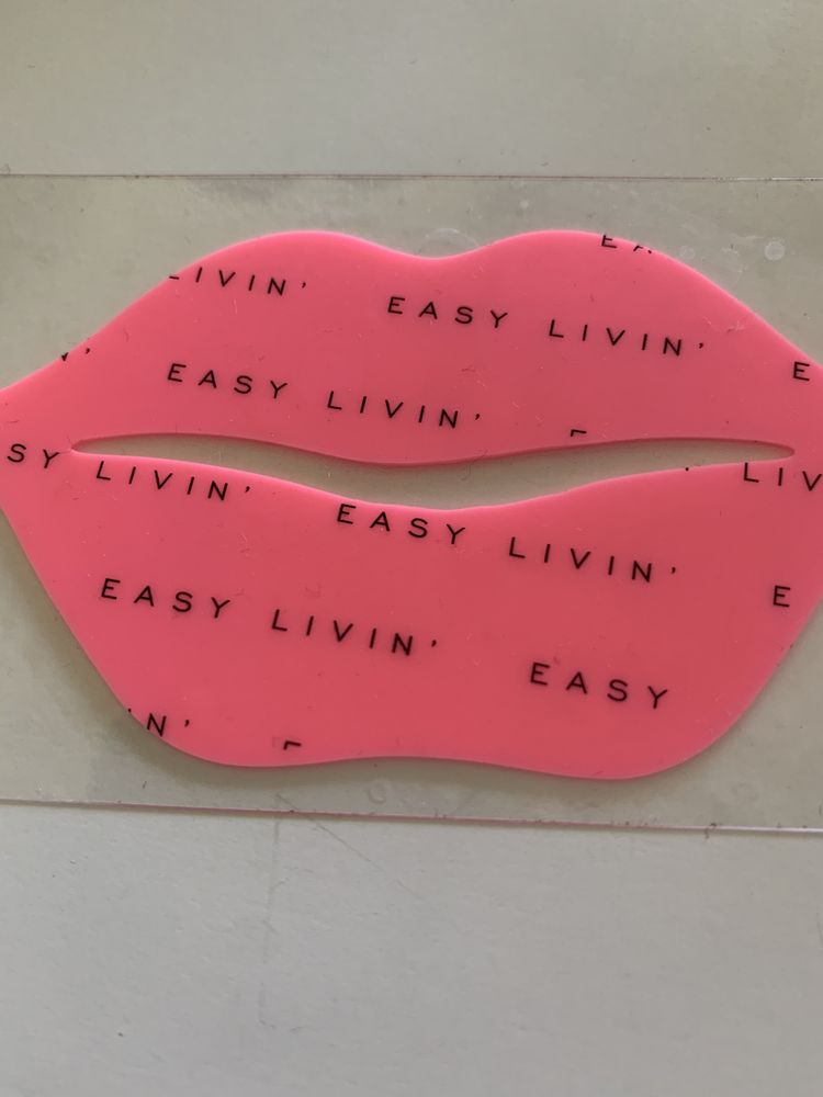 EASY LIVIN' EASY KISS PAD - wielorazowa maseczka do ust