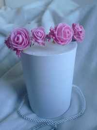 Opaska z różyczkami różowymi