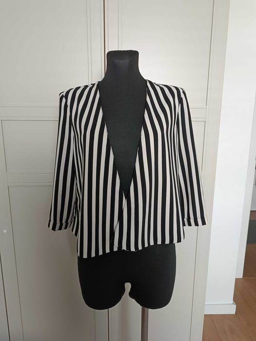Elegancka biało czarna marynarka, żakiet w paski, 36 F&F