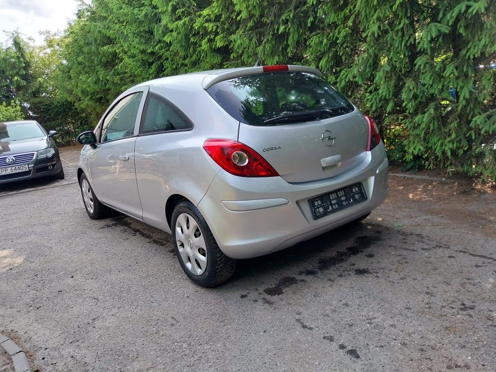Opel Corsa klimatyzacja mały przebieg