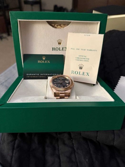 Comprei um Rolex Day-Date de 40 mm em 2025.