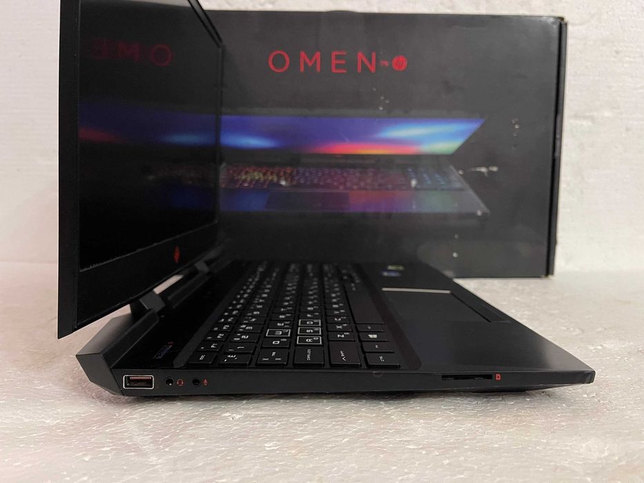 Игровой "HP OMEN 15" /Core 8300H/  16 RAM/ Видео GTX (4 ГБ)  СТАЛКЕР 2