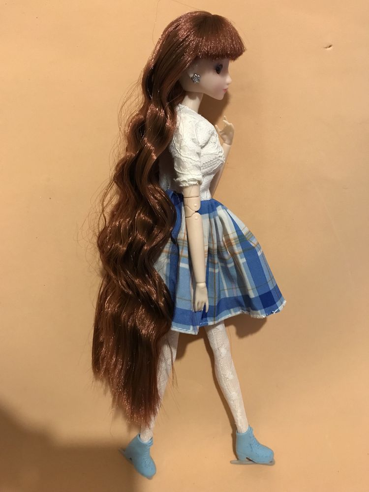 Шарнірна лялька 32см на ковзанах. Дуже длине волосся. Очі 3D. Bjd