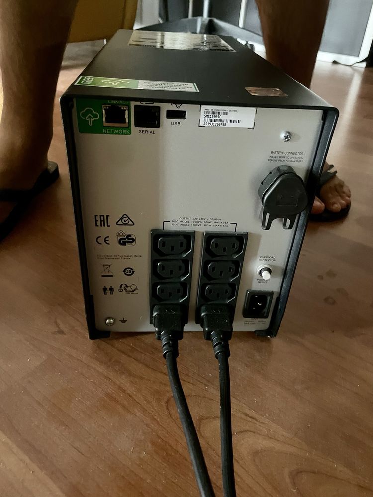 Smart UPS APC C1500