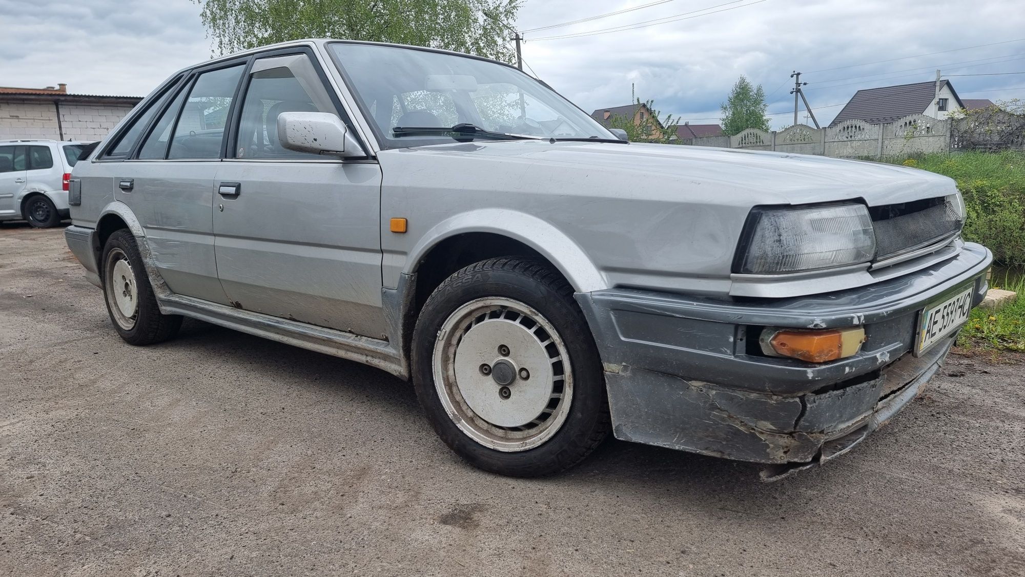 Продам Nissan BLUEBIRD  1986р, 2.0 газ/бензин на повному ходу.