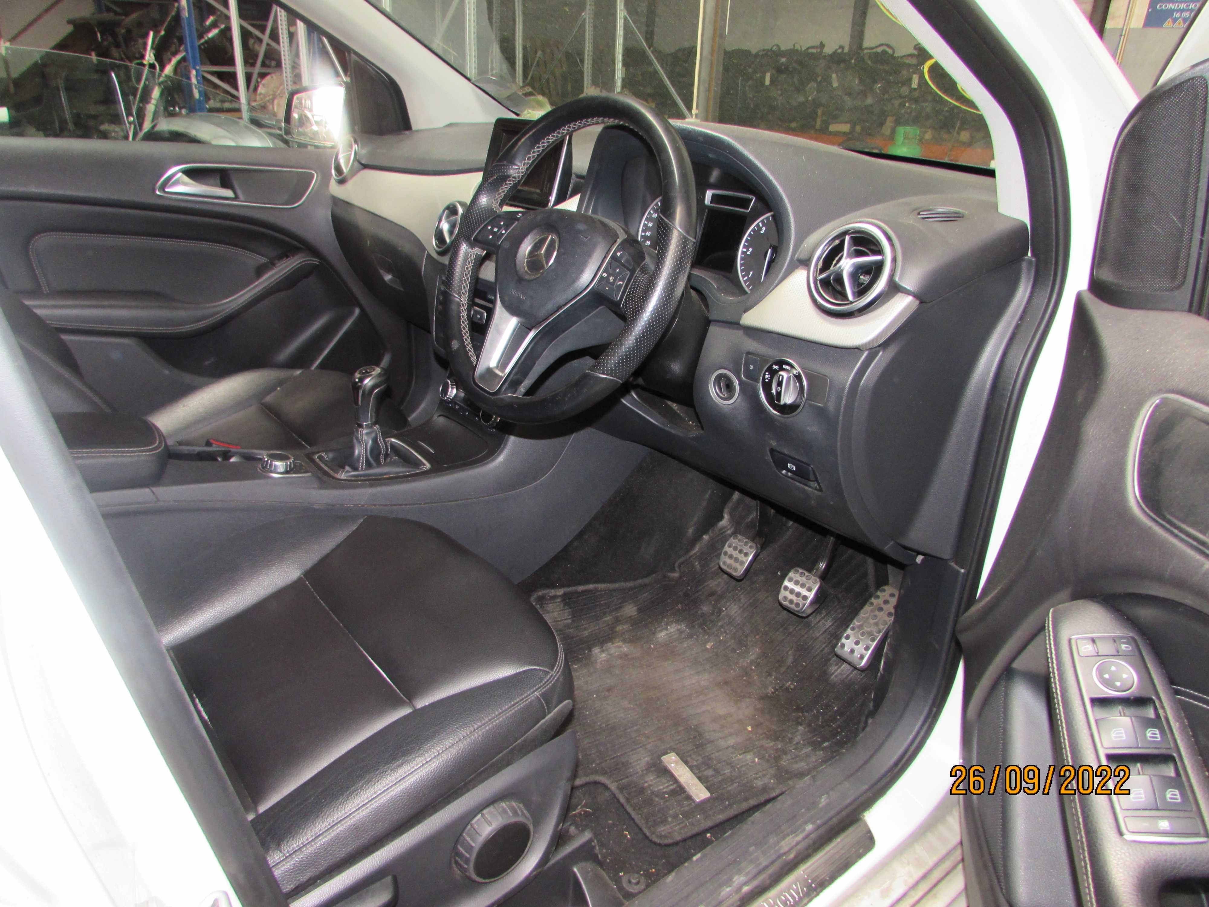 Mercedes B200 W246 para peças