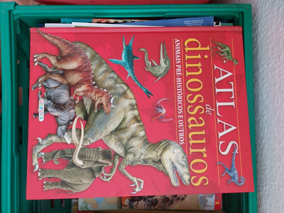 Livro Atlas dinossauros