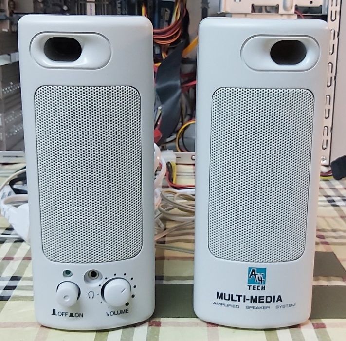 Colunas para PC 160W.