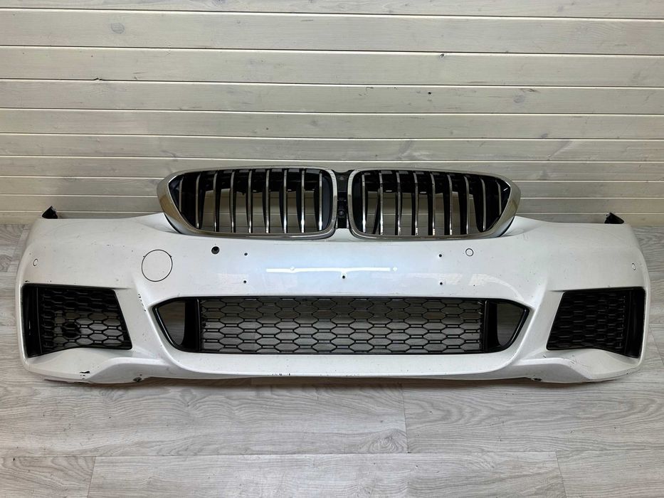 BMW 6 G32 Бампер передний рестайлинг дорестайлинг