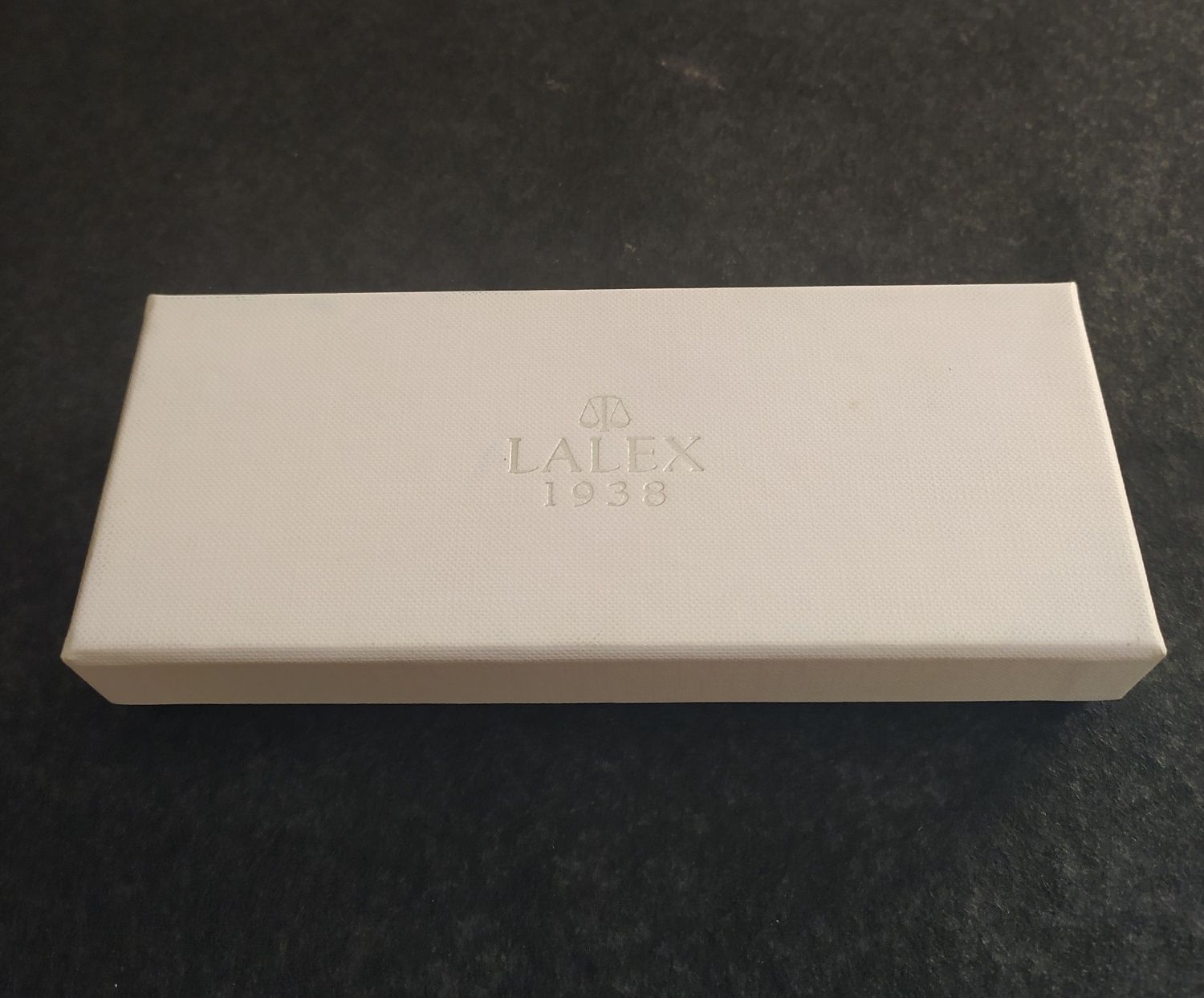 Caneta/esferográfica em prata marca Lalex