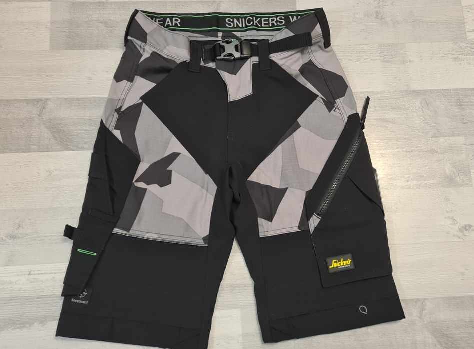 Spodnie Snickers workwear szorty robocze rozmiar 44 (pas 76 cm)