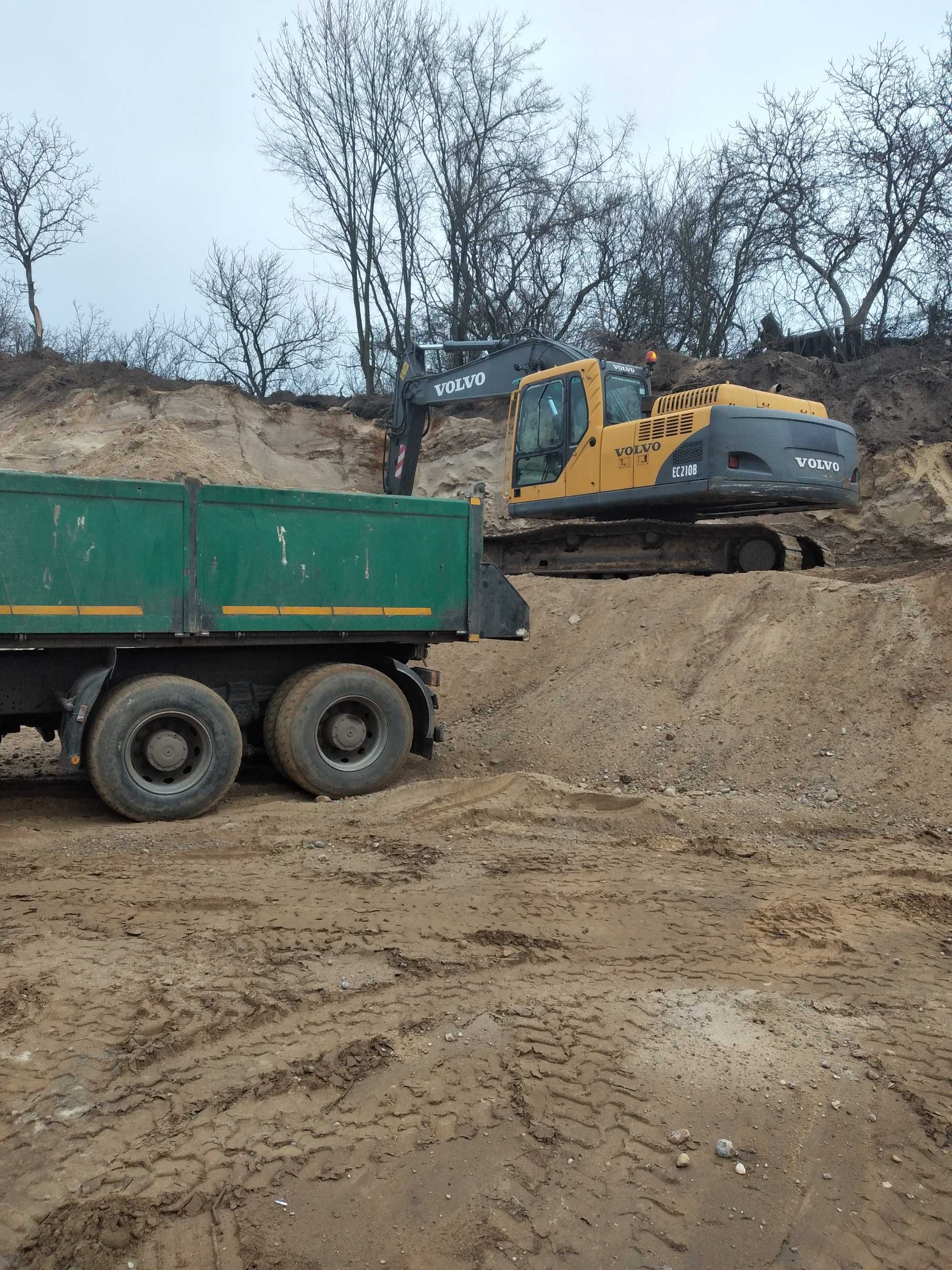 Rozbiórki, wyburzenia, wykopy, przygotowanie działki pod budowę